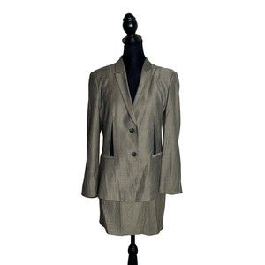 Hugo Boss Women’s 8 Tan Jadina Wool Viscose 2 Piece Mini Skirt Suit w/ Blazer